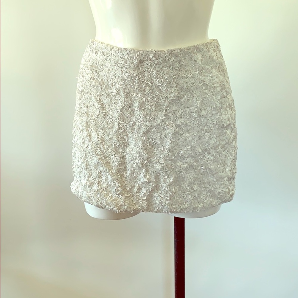 Sequin Mini Skirt White Halston sz 0